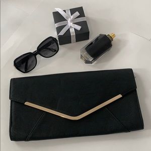 Forever✨ 🌹21 Black Clutch 🌹🌟